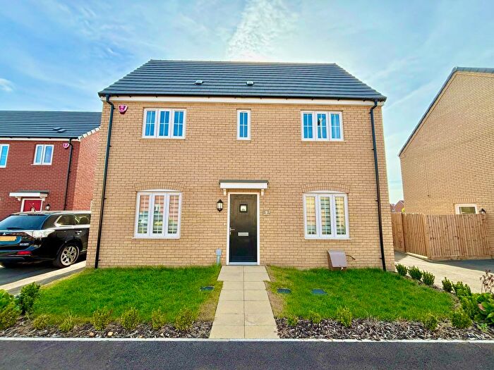 3 Bedroom Property To Rent In Middlemoore Way, Crowland, Peterborough, PE6