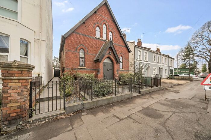 2 Bedroom Cottage To Rent In Gloucester Road, Cheltenham, GL51
