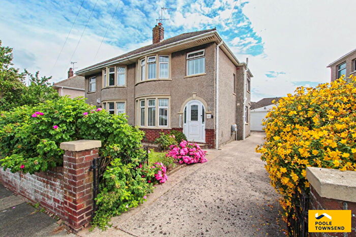 3 Bedroom Semi-Detached House For Sale In Yarlside Road, Barrow-in-furness, LA13