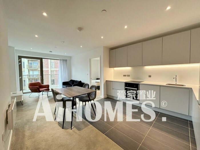 2 Bedroom Flat To Rent In Local Crescent, Hulme Street, Salford, M5