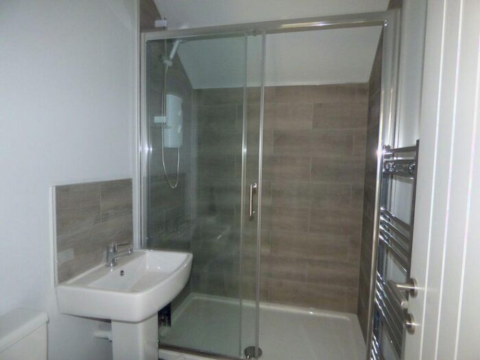 2 Bedroom Flat To Rent In Derby Road, Stapleford, Nottingham, NG9