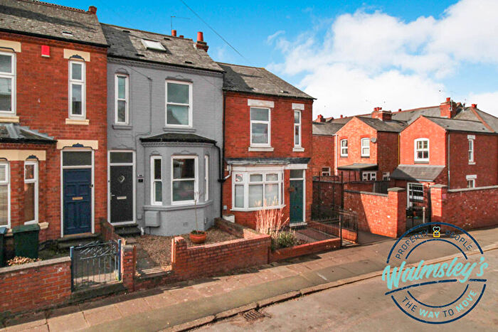 3 Bedroom Terraced House For Sale In Mickleton Road, Earlsdon, Coventry, CV5