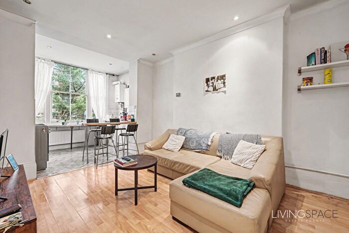 1 Bedroom Flat To Rent In Benwell Road, Islington, N7