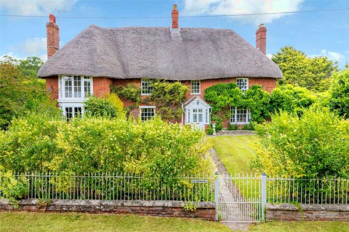 5 Bedroom Detached House For Sale In Hilcott, Pewsey, Wiltshire, SN9