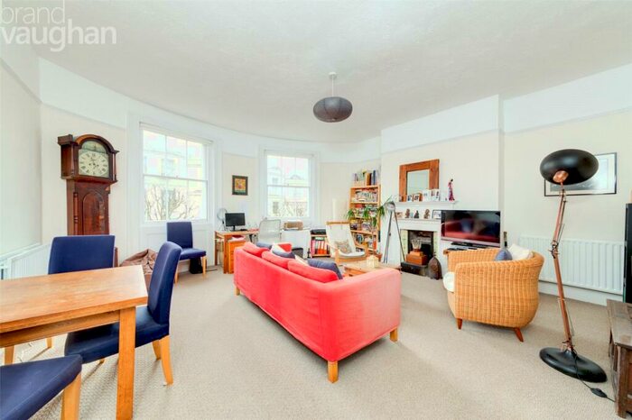 2 Bedroom Flat To Rent In Brunswick Road, Hove, East Sussex, BN3