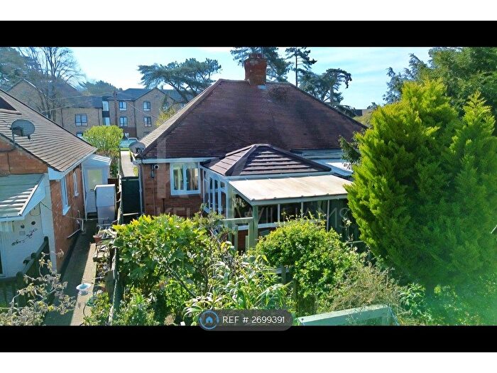 2 Bedroom Bungalow To Rent In Kettering Road, Northampton, NN3