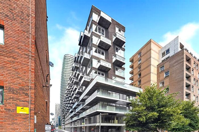 Studio To Rent In Oakland Quay, London, E14
