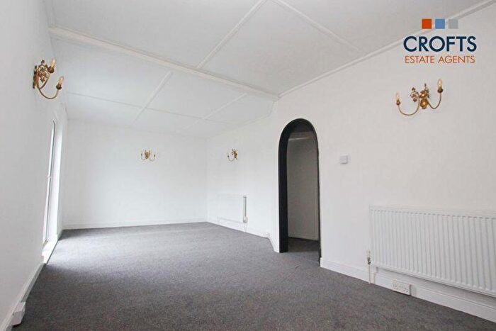 2 Bedroom Bungalow For Sale In Abbey Road, Ulceby, DN39