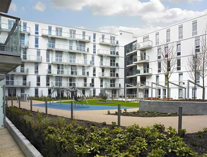 1 Bedroom Apartment To Rent In Quadrant Court, Wembley Park, HA9