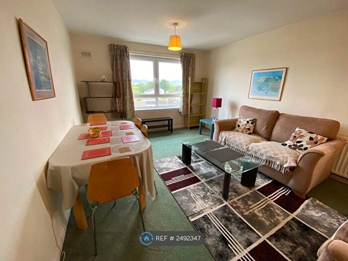 2 Bedroom Flat To Rent In North Gyle Loan, Edinburgh, EH12