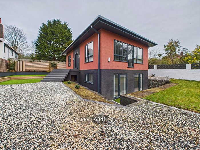 3 Bedroom Detached House To Rent In Old Shoreham Road, Hove, BN3