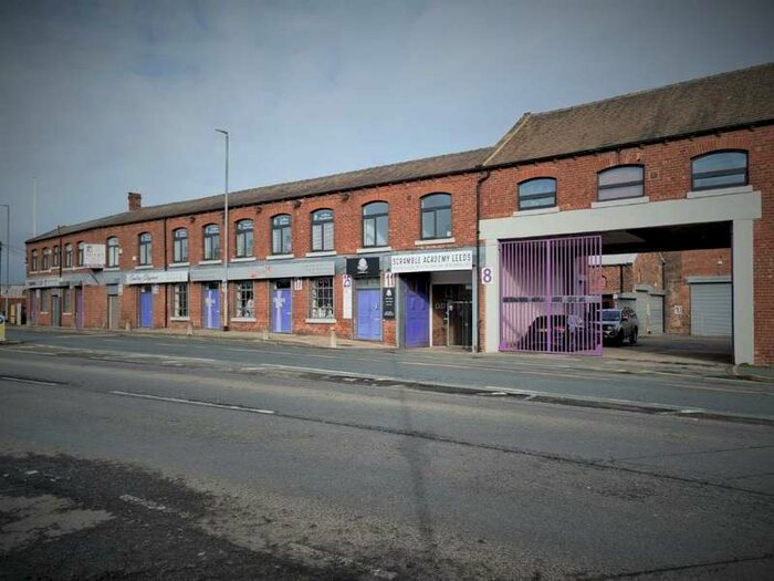 Office Commercial To Rent In Tong Road, Leeds, LS12
