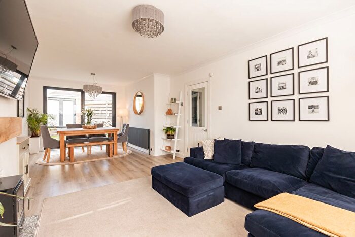 3 Bedroom Terraced House For Sale In Pearce Grove, Edinburgh, EH12