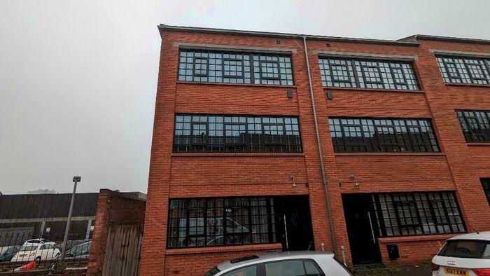 3 Bedroom Mews To Rent In Pemberton Street, Jewellery Quarter, Birmingham, B18