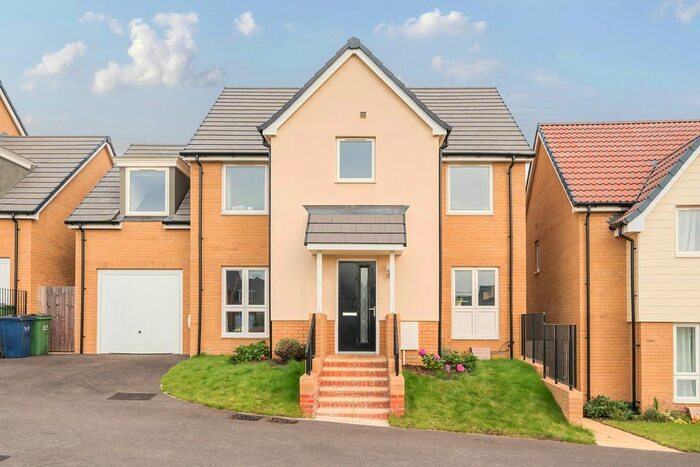 5 Bedroom Detached House To Rent In Mogridge Drive, Littlemore, Oxford, OX4