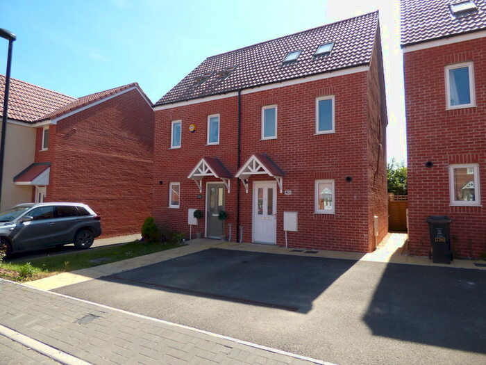 3 Bedroom Semi-Detached House To Rent In Brickworth Place, Coate, Swindon, SN3