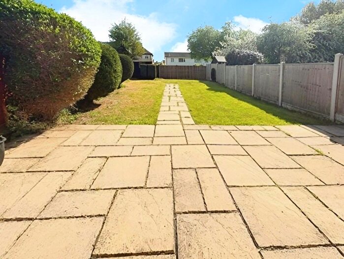 3 Bedroom Terraced House For Sale In Dorlecote Place, Nuneaton, Warwickshire, CV10
