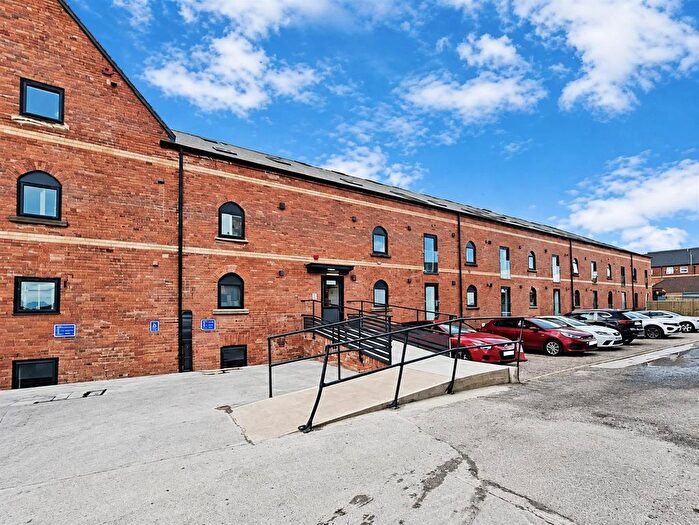 2 Bedroom Flat For Sale In Kiln Court, Kirk Sandall, Doncaster, DN3