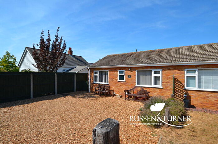 2 Bedroom Semi-Detached Bungalow For Sale In Sea Close, Heacham, PE31