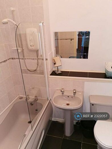 2 Bedroom Flat To Rent In Cowane Street, Stirling, FK8
