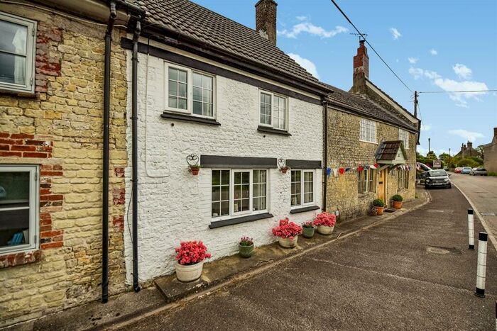 2 Bedroom Character Property For Sale In Sand Street, Longbridge Deverill, Warminster, BA12