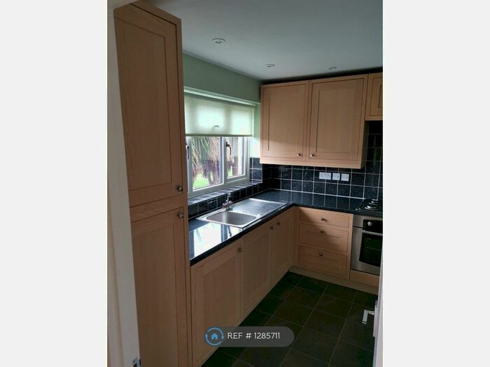 3 Bedroom Terraced House To Rent In Laburnum Road, Gloucester GL1