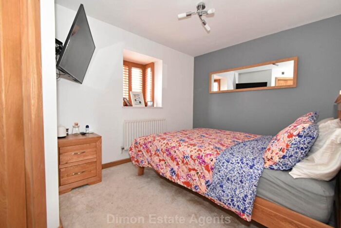 3 Bedroom End Of Terrace House For Sale In Magennis Close, Gosport, PO13