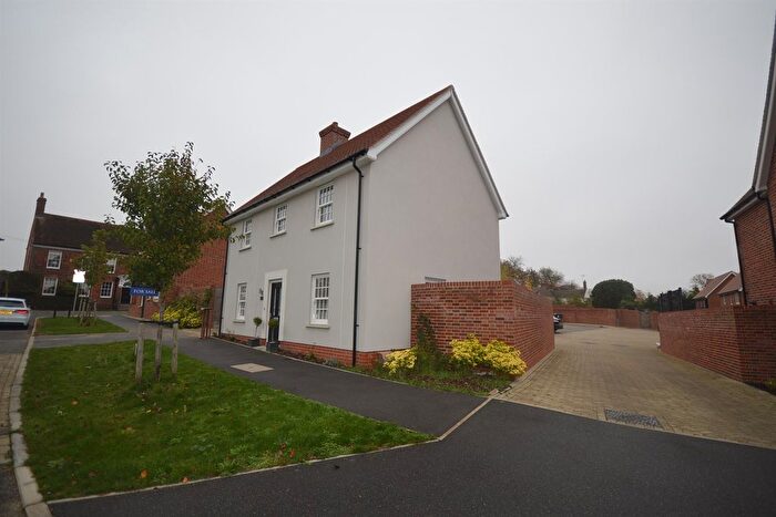 3 Bedroom Detached House For Sale In Humphreys Drive, Coggeshall, CO6