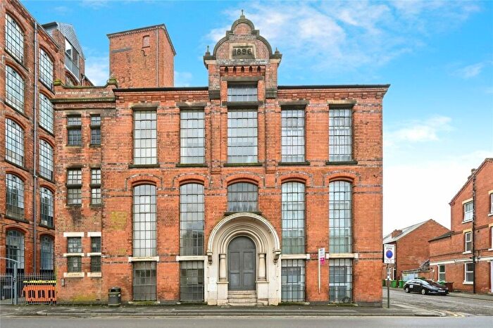 2 Bedroom Flat For Sale In Hartley Road, Nottingham, Nottinghamshire, NG7