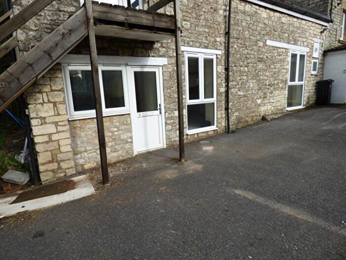 1 Bedroom Flat To Rent In Bath Road, Peasedown St John, Bath, BA2