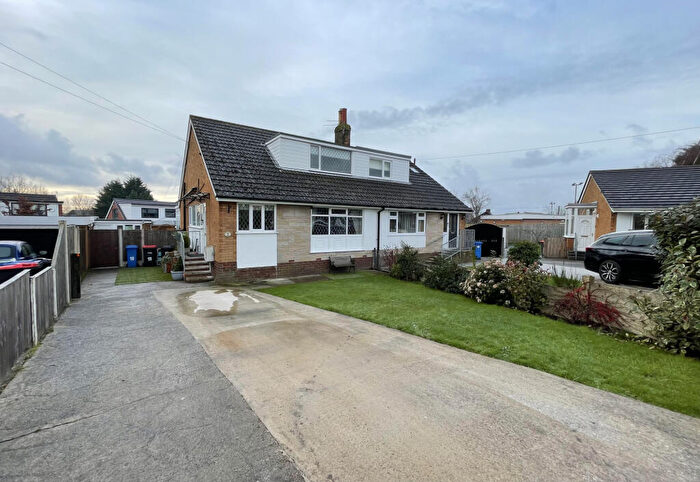 3 Bedroom Bungalow For Sale In Woodland Close, Hambleton, FY6
