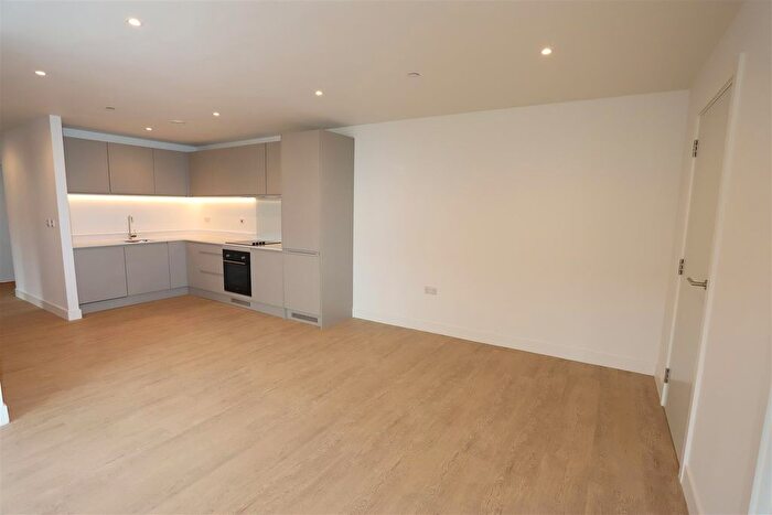 3 Bedroom Flat For Sale In Eliza Yard, Ancoats, M4