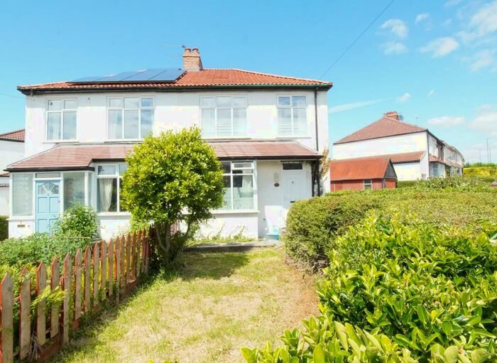 4 Bedroom Semi-Detached House To Rent In Filton Avenue, Horfield, Bristol, BS7