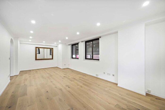 2 Bedroom Flat To Rent In Earls Court Road, London, SW5