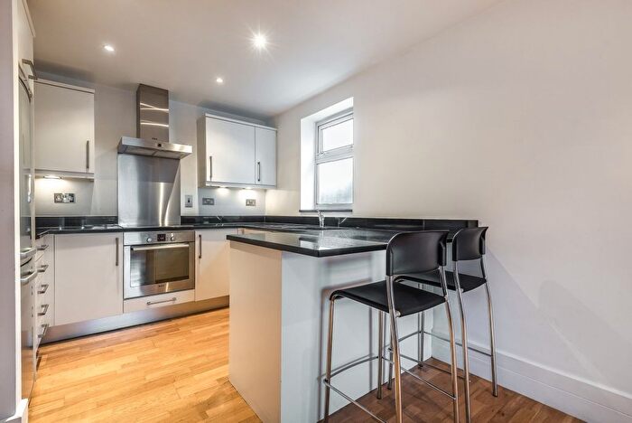 2 Bedroom Flat To Rent In Hartfield Road, Wimbledon, London, SW19