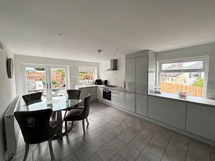 3 Bedroom End Of Terrace House For Sale In Maendu Street, Brecon, LD3