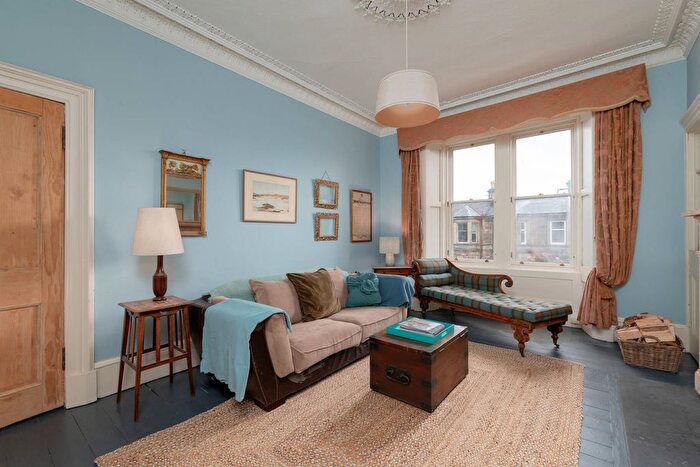 2 Bedroom Flat For Sale In Montgomery Street, Edinburgh, EH7