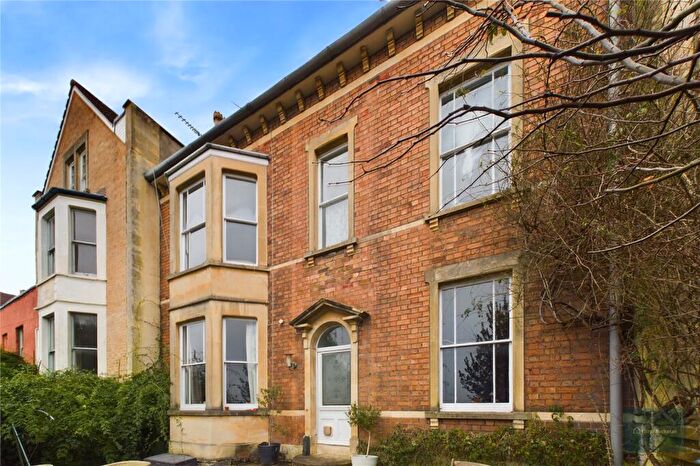 5 Bedroom Terraced House To Rent In Fairfield Road, Bristol, BS6