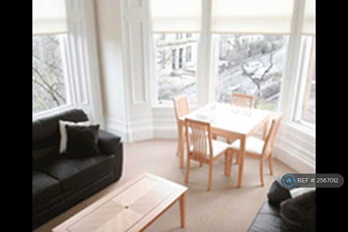 5 Bedroom Semi-Detached House To Rent In Ednaston Road, Nottingham, NG7