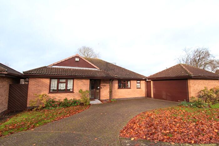 3 Bedroom Detached Bungalow For Sale In Oakside Close Evington Village, LE5