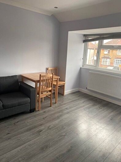 1 Bedroom Maisonette To Rent In Princes Park Lane, Hayes, UB3