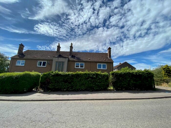 2 Bedroom Flat To Rent In Campsie Road, Perth, PH1