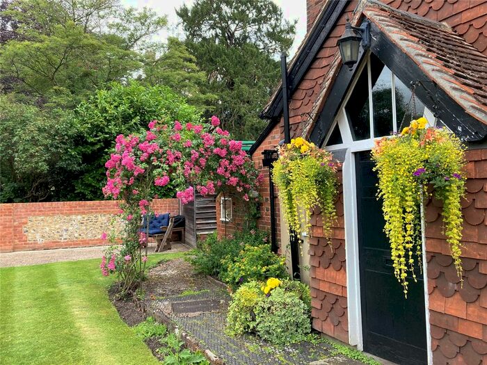 3 Bedroom End Of Terrace House For Sale In Hambleden Village, Henley-On-Thames, Oxfordshire, RG9