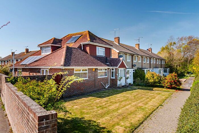 3 Bedroom Detached House For Sale In Rife Way, Ferring, BN12