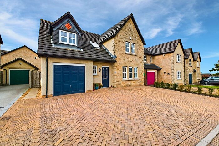 4 Bedroom Detached House For Sale In Whins Close, High Harrington, CA14