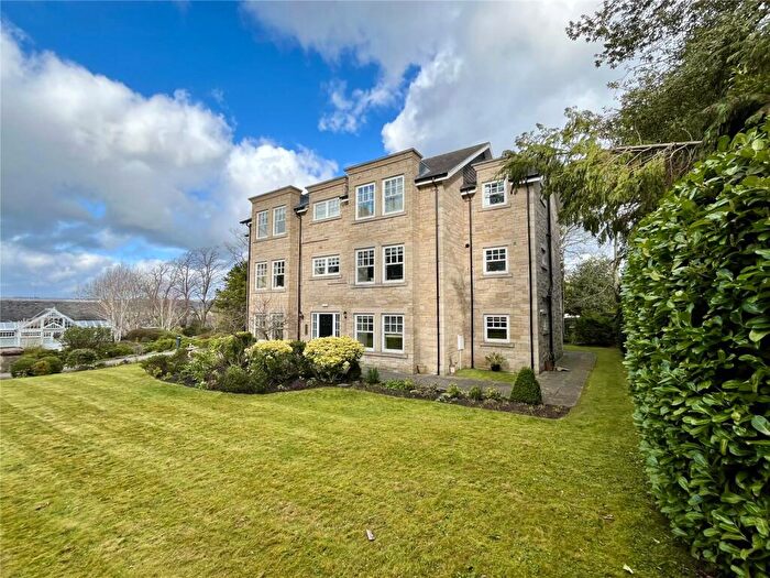 2 Bedroom Apartment For Sale In Haining Court, Hexham, Northumberland, NE46