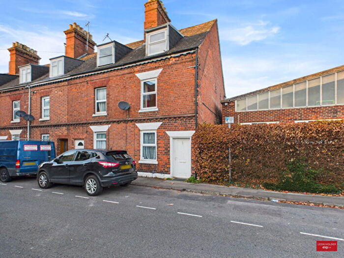 3 Bedroom End Of Terrace House For Sale In St. Catherine Street, Gloucester, GL1