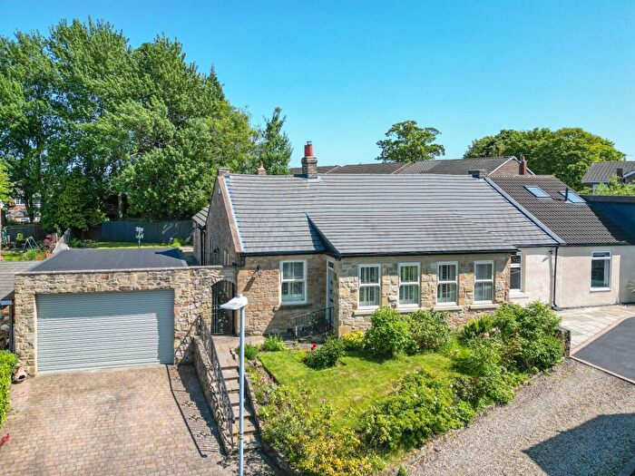 3 Bedroom Bungalow For Sale In Warwick Avenue, Whickham, Newcastle Upon Tyne, NE16