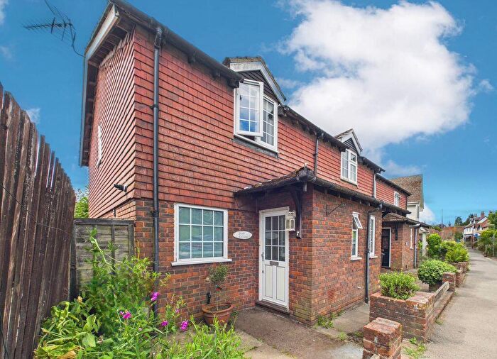 2 Bedroom End Of Terrace House For Sale In Walton Street, Tadworth, KT20