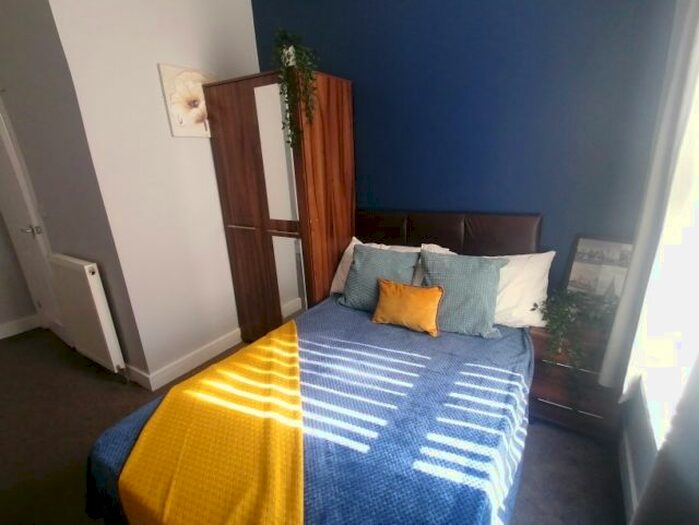 1 Bedroom Property To Rent In Room, Lockwood Road, Doncaster, DN1